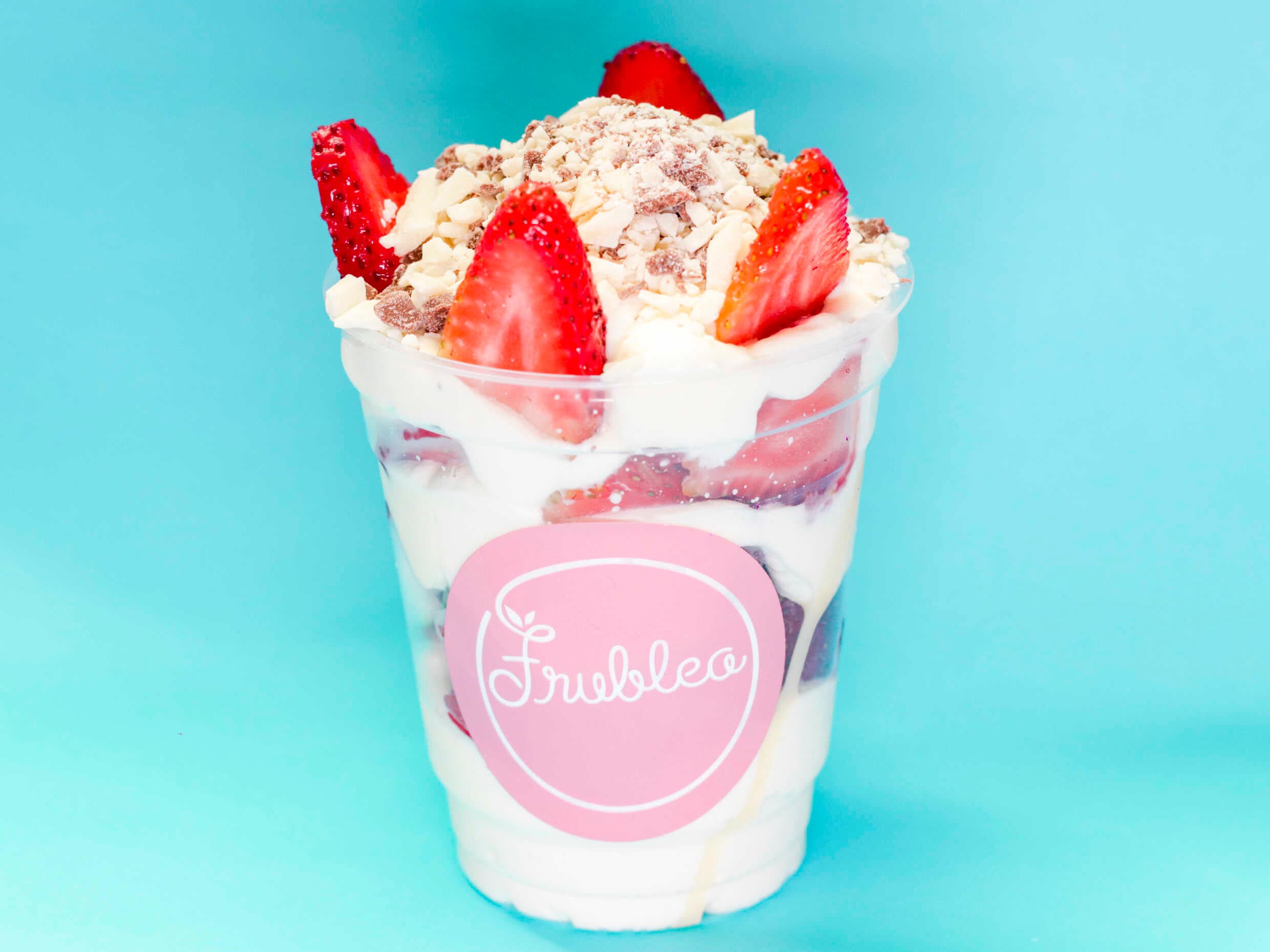 Fresas con Crema y Chocolate