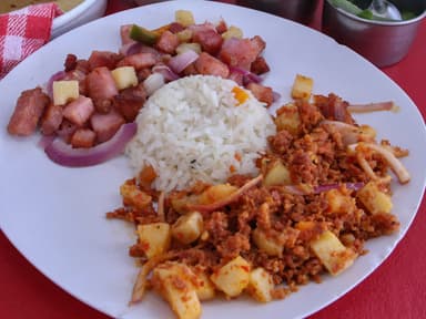 Longaniza con Papas