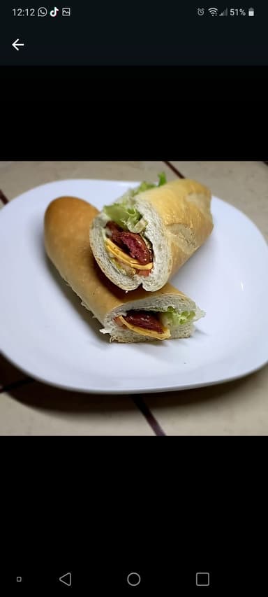Sándwich de Salchichón
