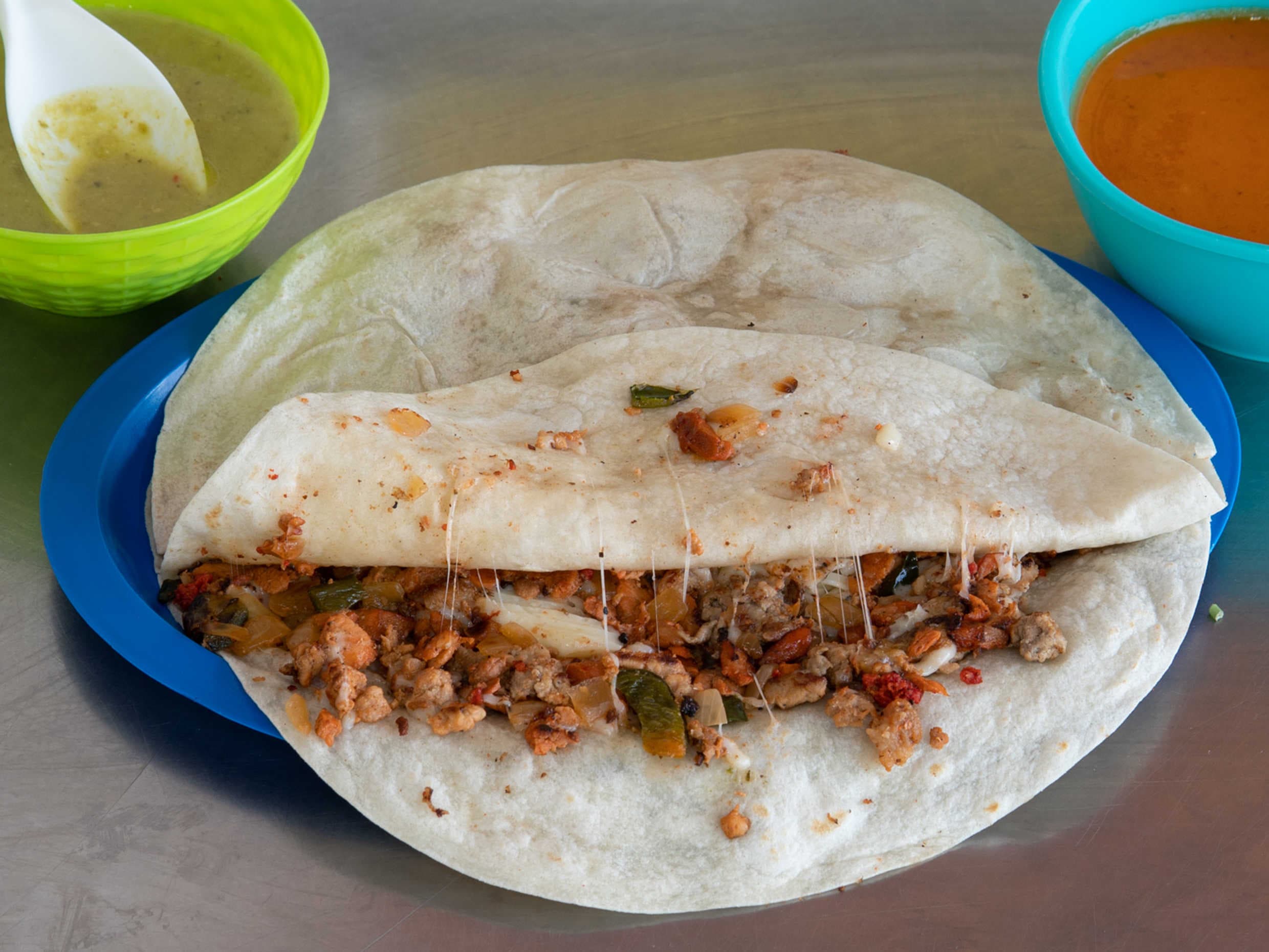 SUPER QUEKA D (ALAMBRE)2 TORTILLAS GIGANTES(90 pes