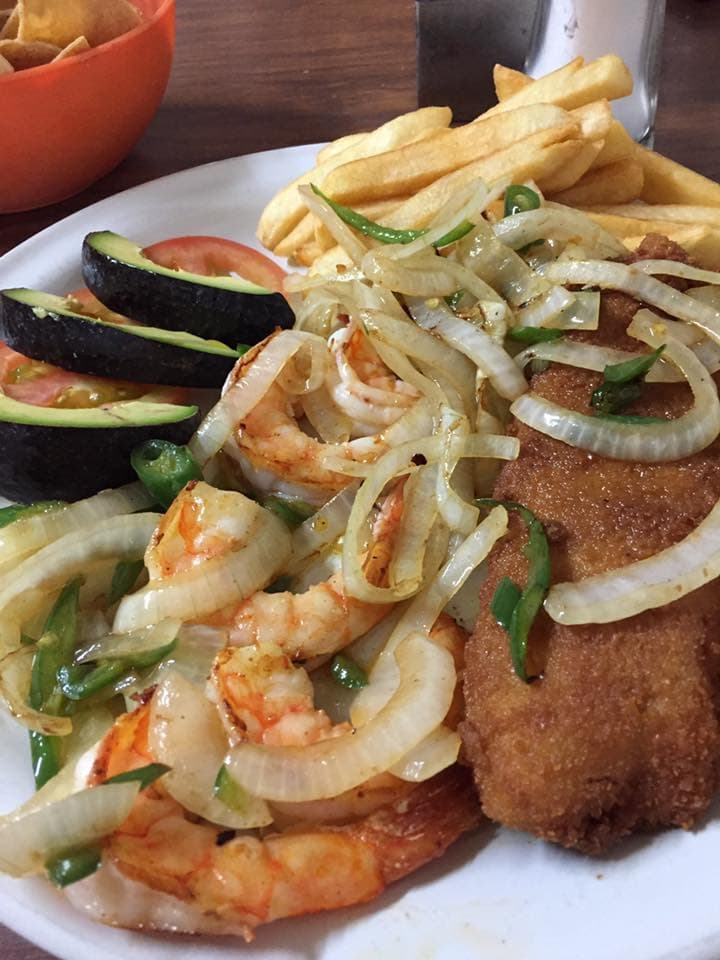 Filete de Pescado con Camarón