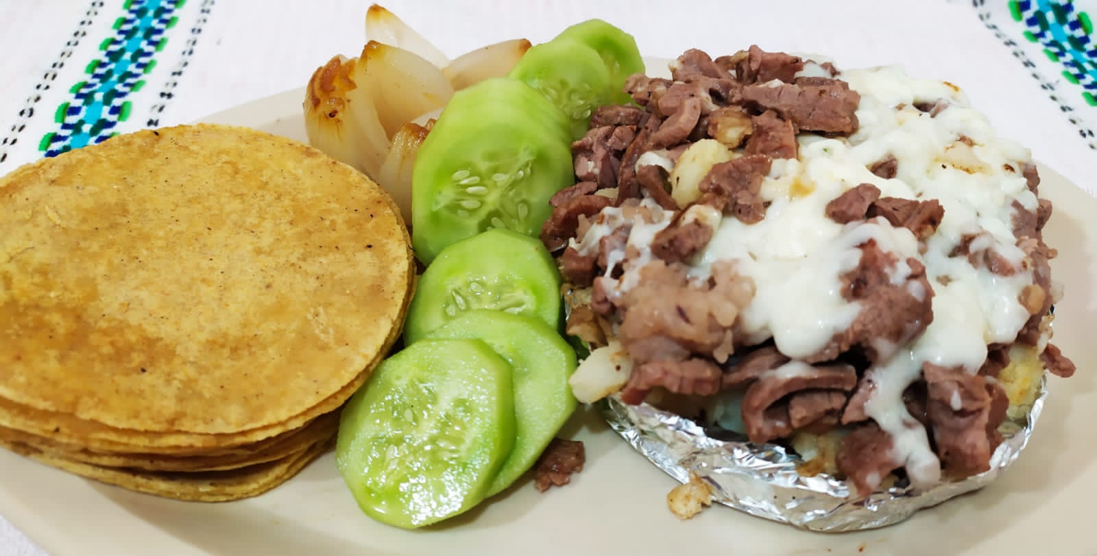 PAPA RELLENA MIXTECA