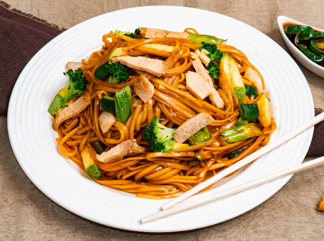 Chow Mein Base Pasta de Trigo al Wok con Lomo
