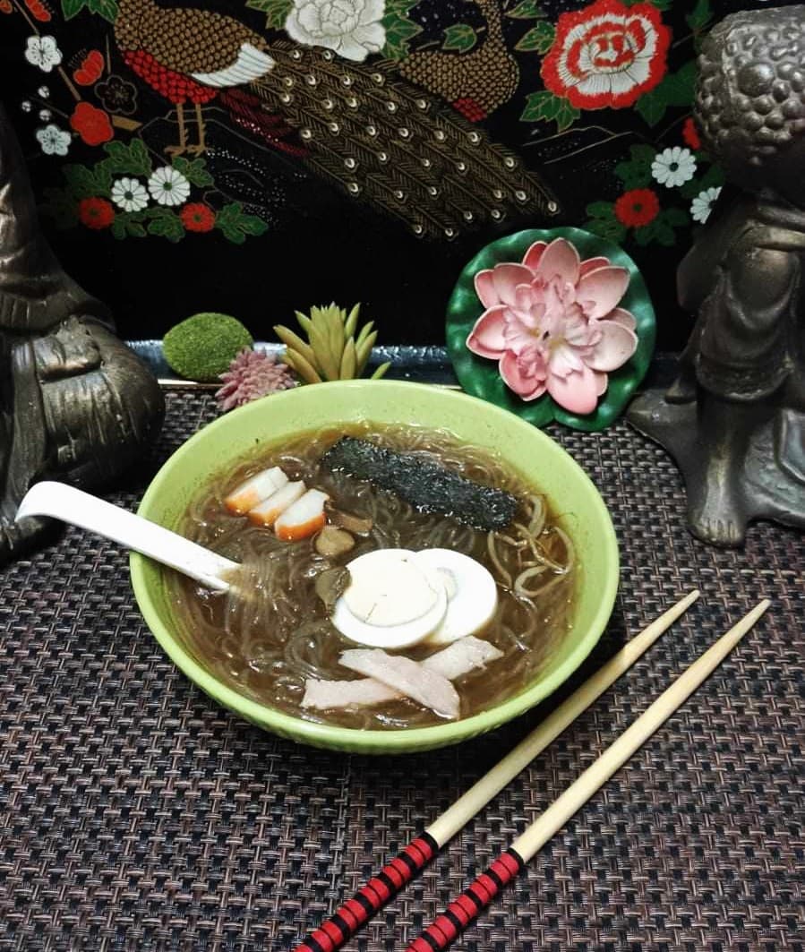 Sopa Miso con Fideos Chinos