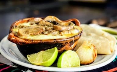 CHAMPIQUESO