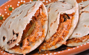 Gordita Deshebrada con Papas
