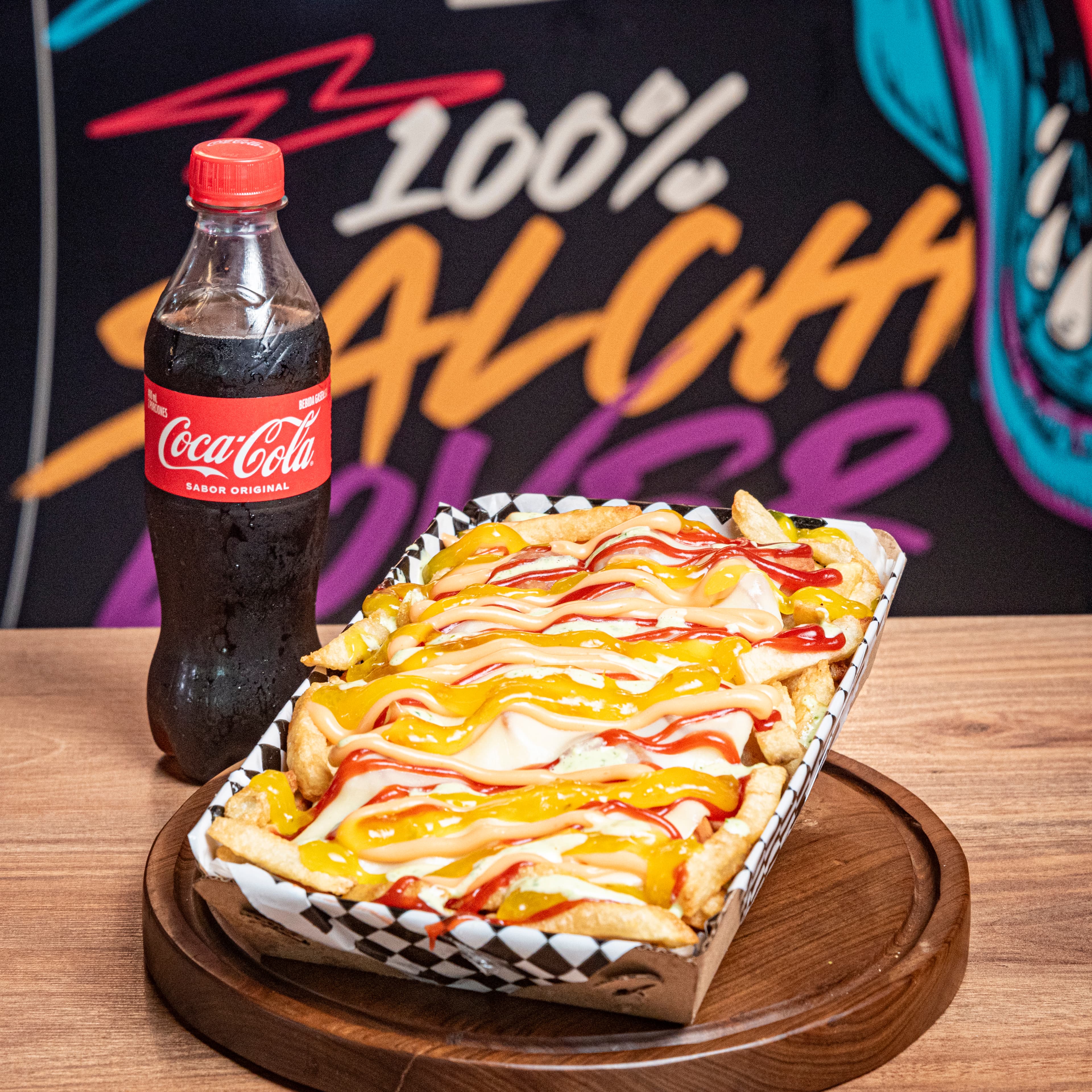 Combo Salchiqueso + 1 Coca Cola