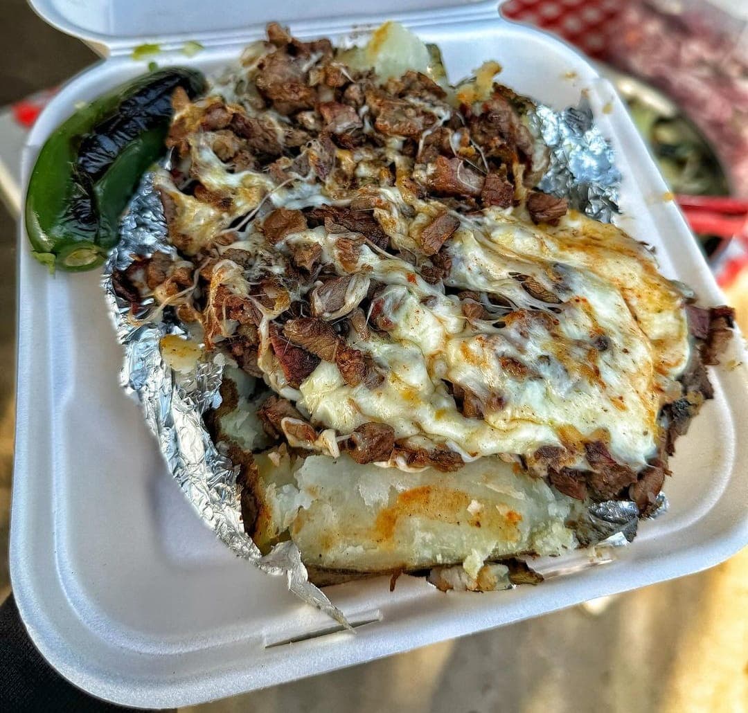 Papa Rellena De Asada
