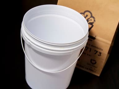 Cubeta para almacenar 4 Pozoles