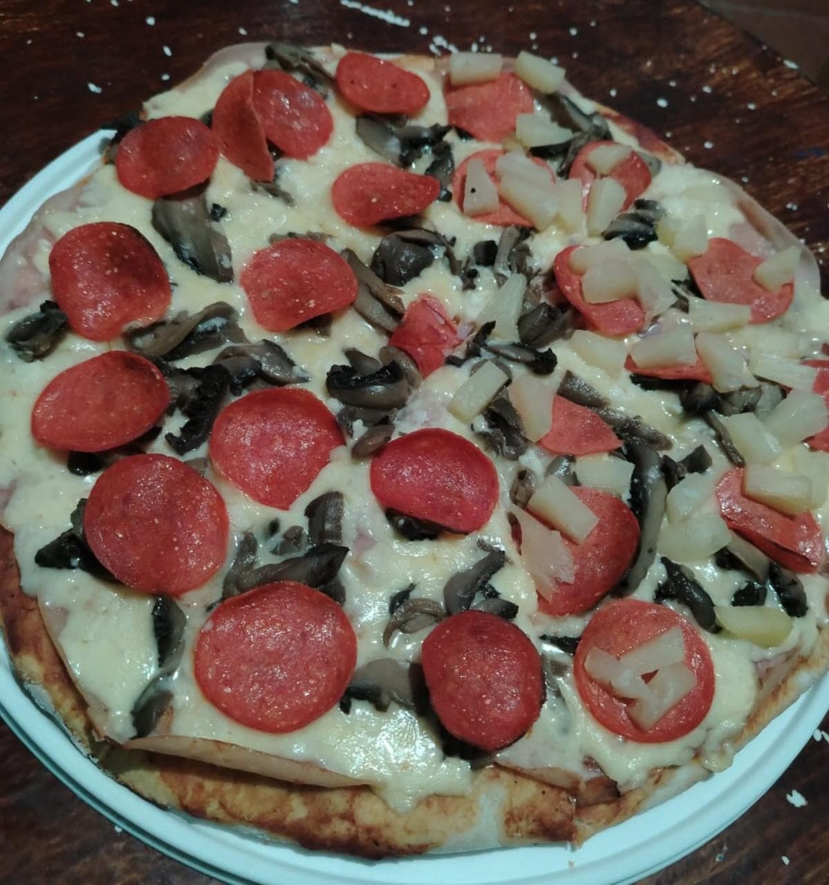 Pizza Grande Jamón Queso y 2 Ingredientes