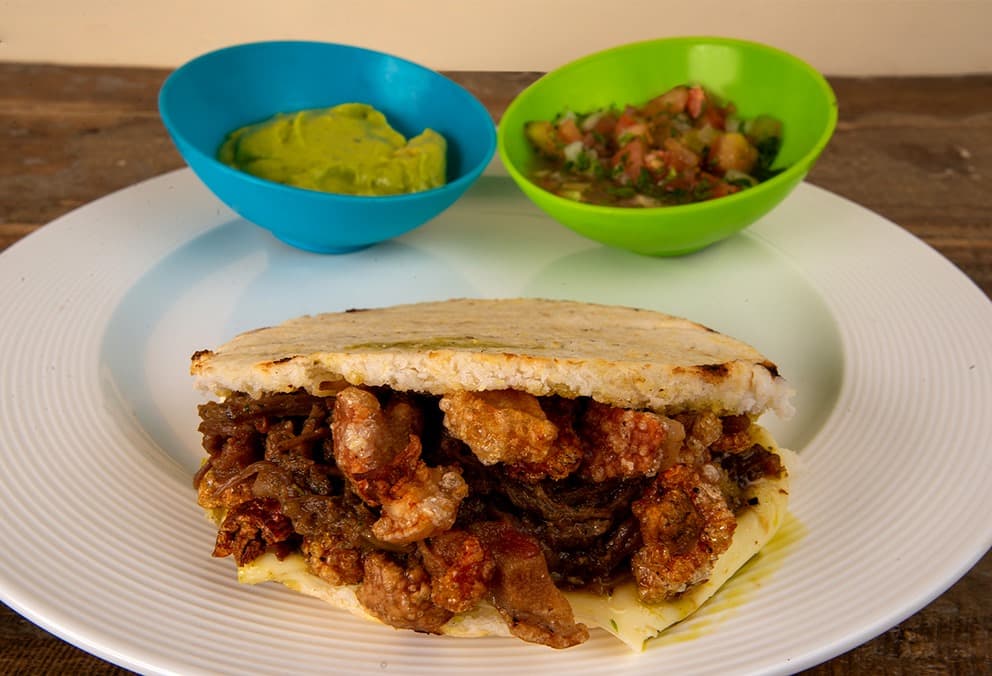 Combo- Carnívora - Acompañamiento + Gaseosa 400ml