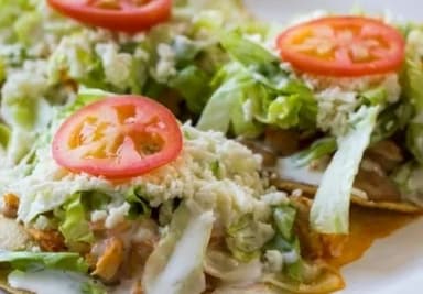 Tostadas de Pollo