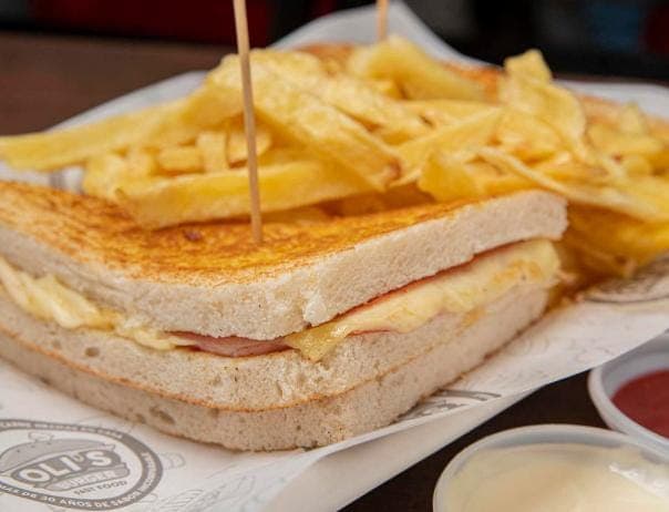 Club Sandwich Olis