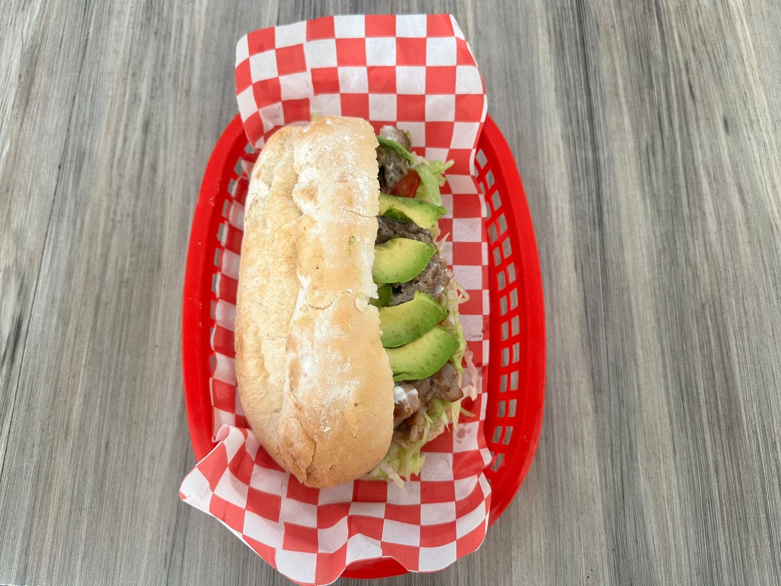 Combo 2. Torta de Pierna Con Agua Fresca