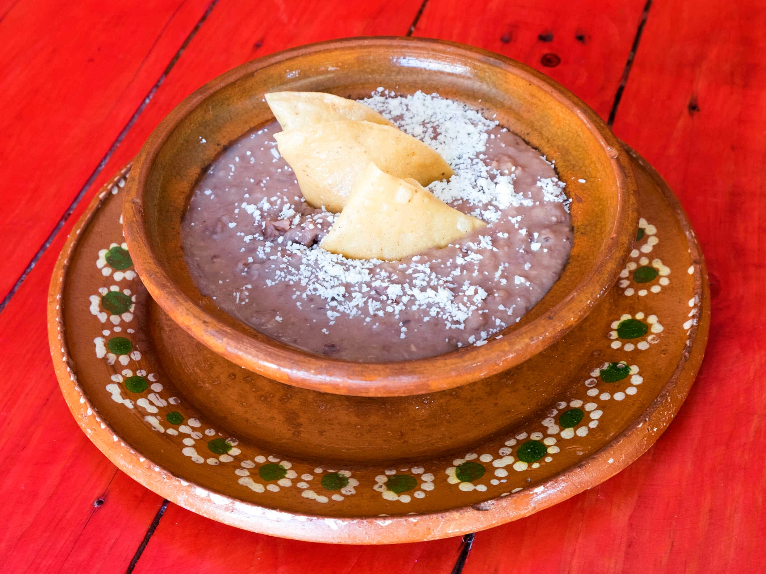 1/2 litro de frijolitos refritos