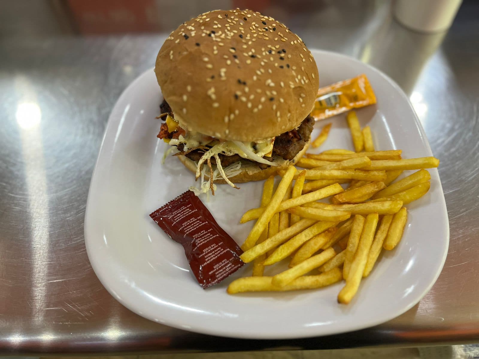 Hamburguesa Especial Pollo