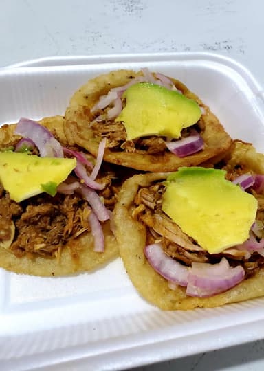 Panuchos de cochinita (3 Pzs)