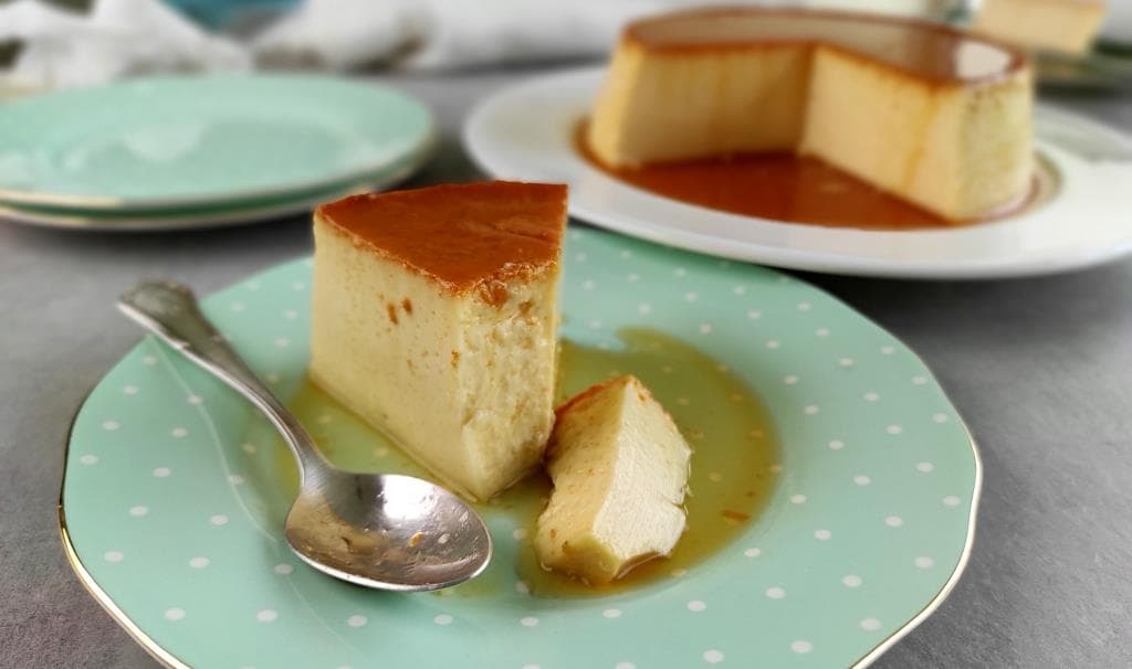 Flan de Queso con Cajeta