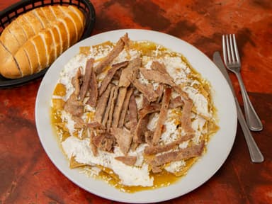 Chilaquiles Bistec
