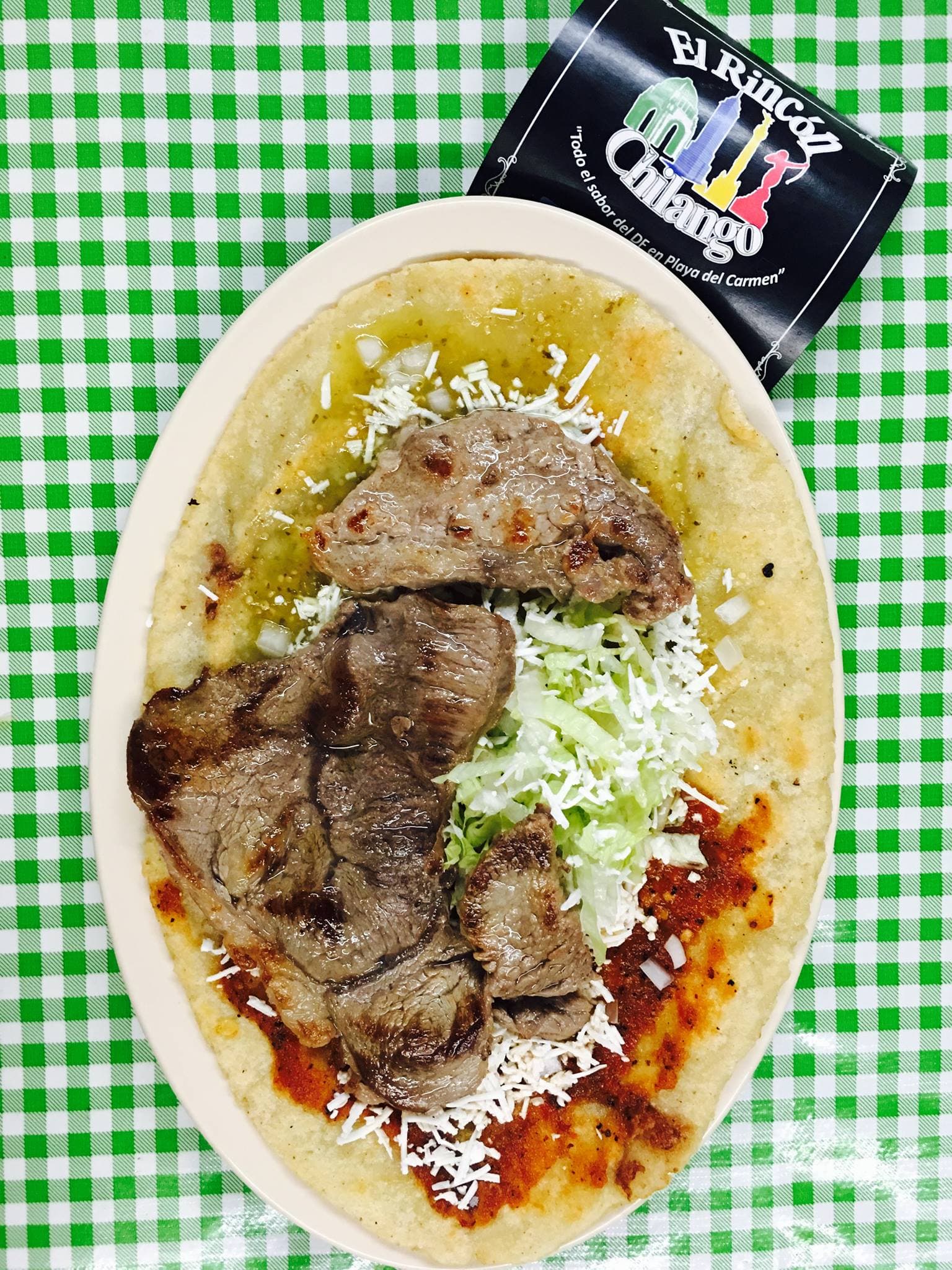 Huarache de Guisado