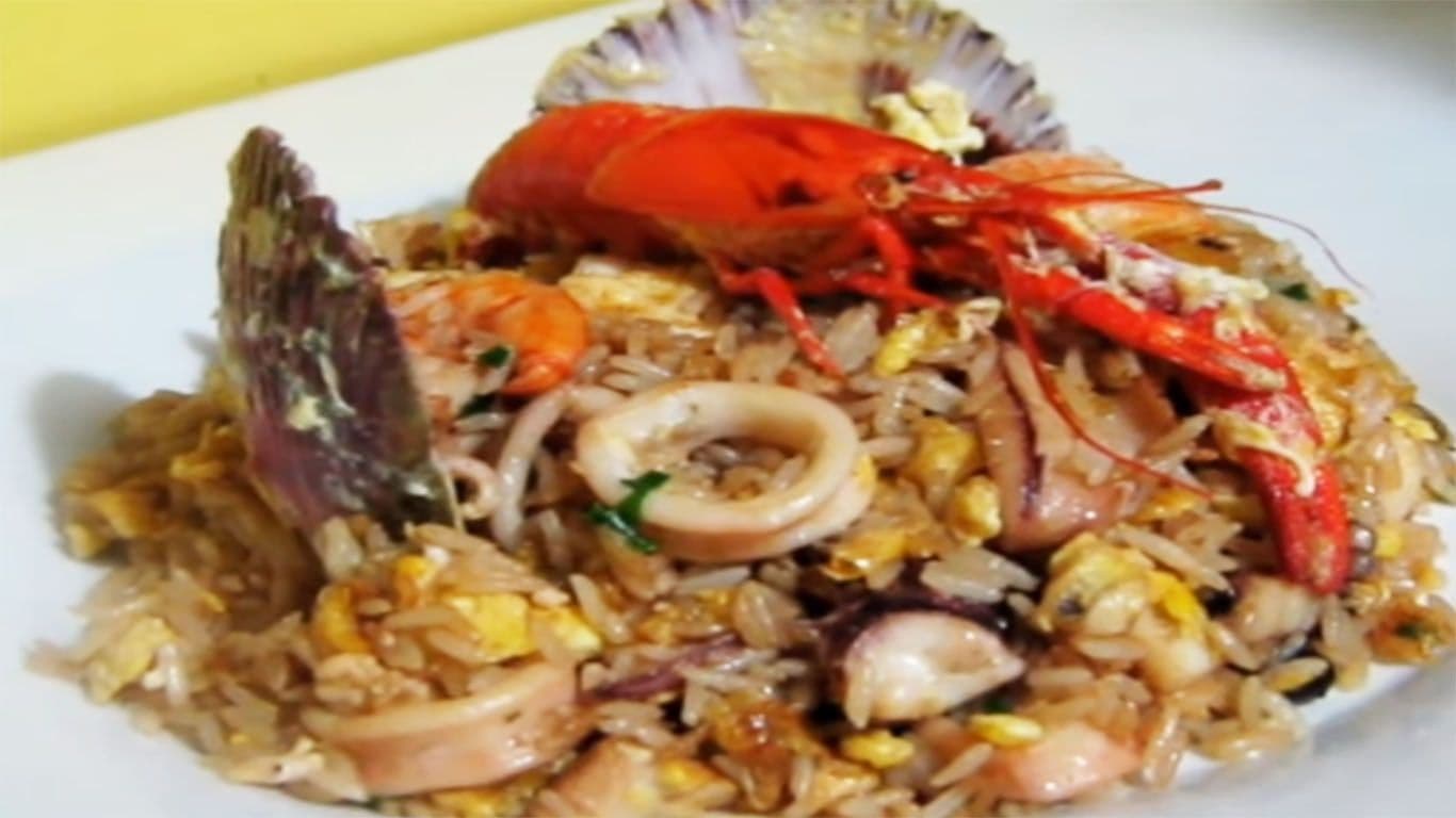 Arroz Chaufa de Mariscos