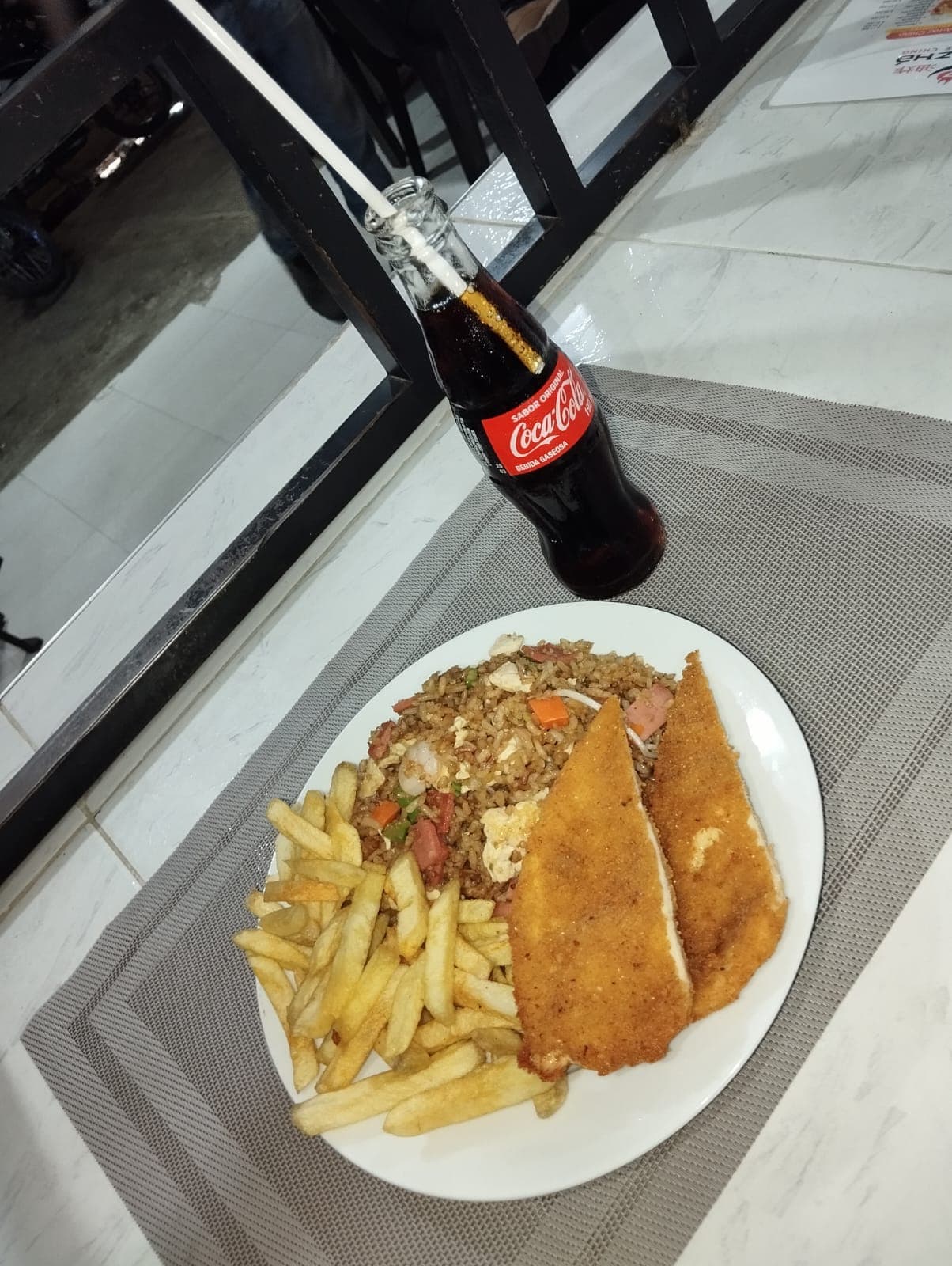 Personal Arroz Chino + Chuleta+ Papas+ CocaCola