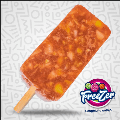 Paleta de Agua Sabor Piña con Chamoy