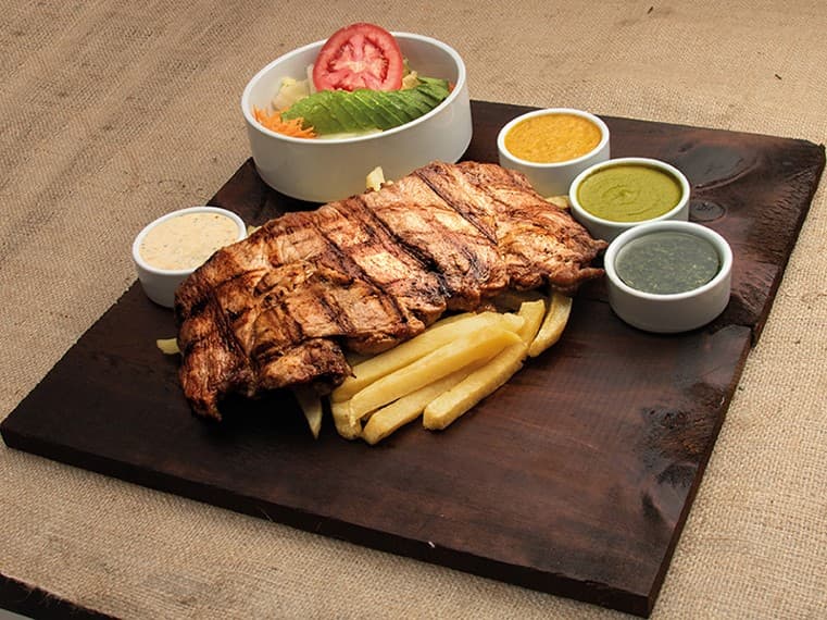Combo Churrasco + Hamburguesa Clasica