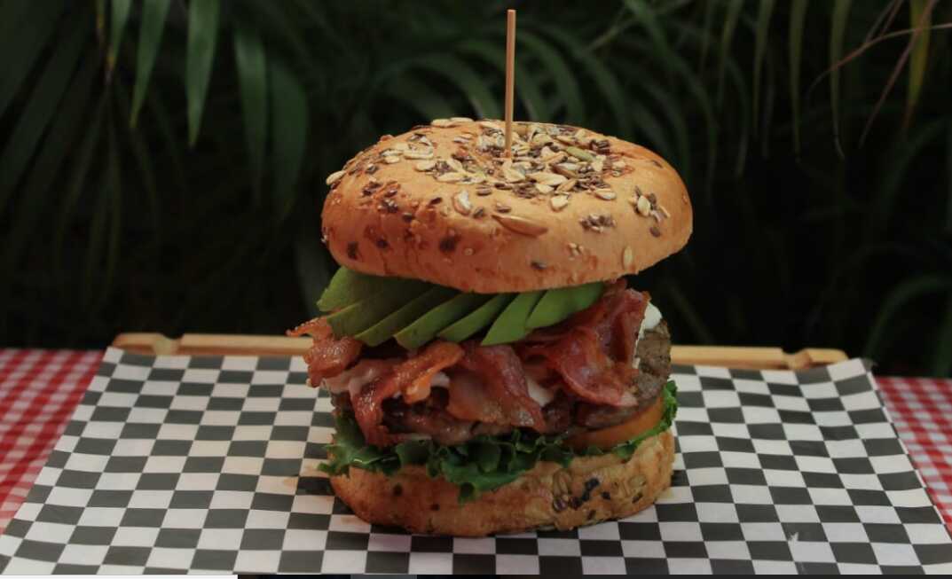 Hamburguesa Bacon Philadelphia