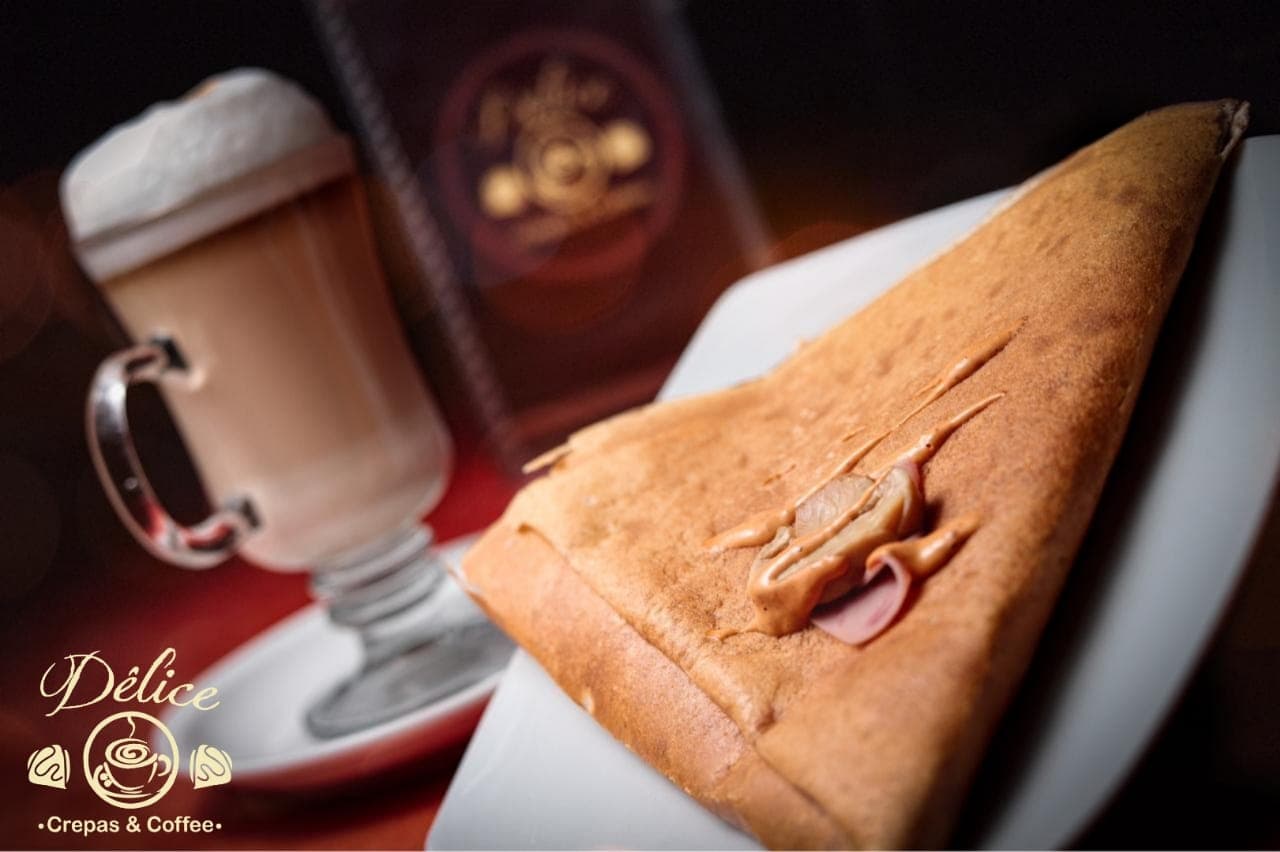 Crepa Queso Manchego con Queso Philadelphia