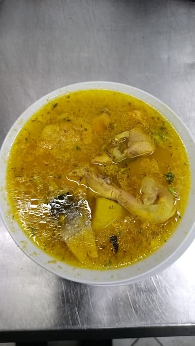Consome de pescado