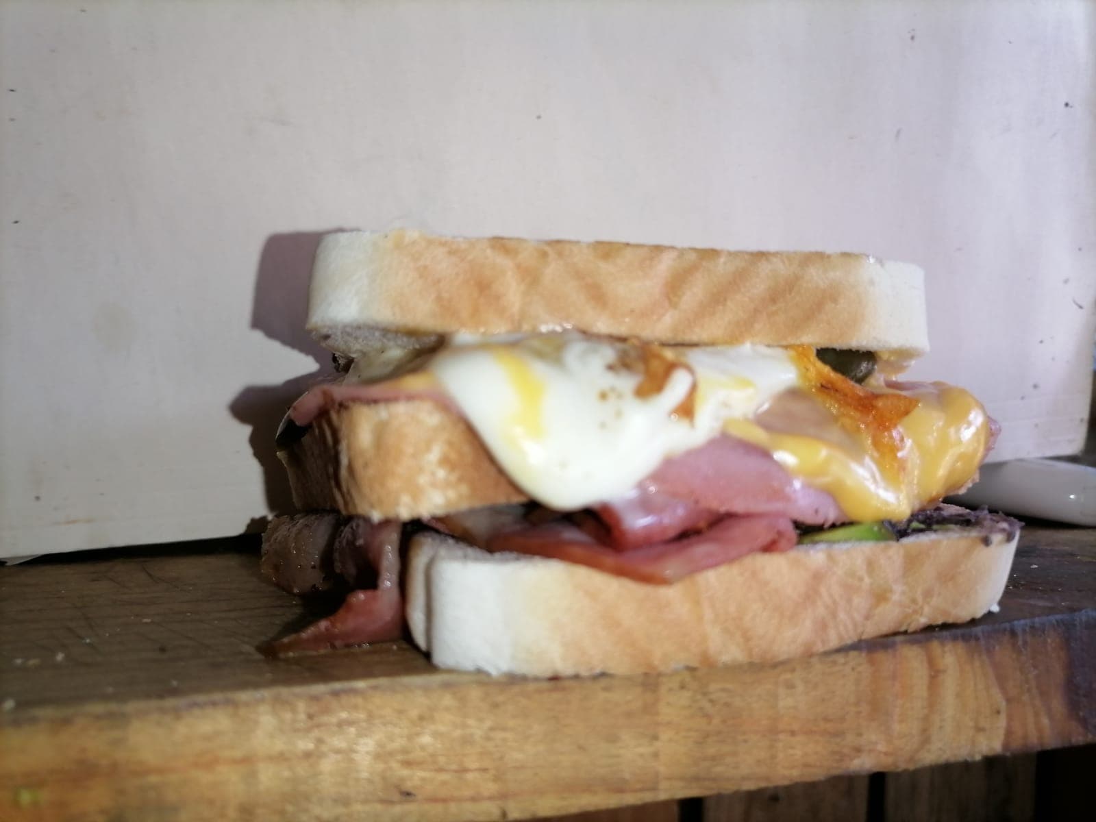 Sándwich Hawaiano