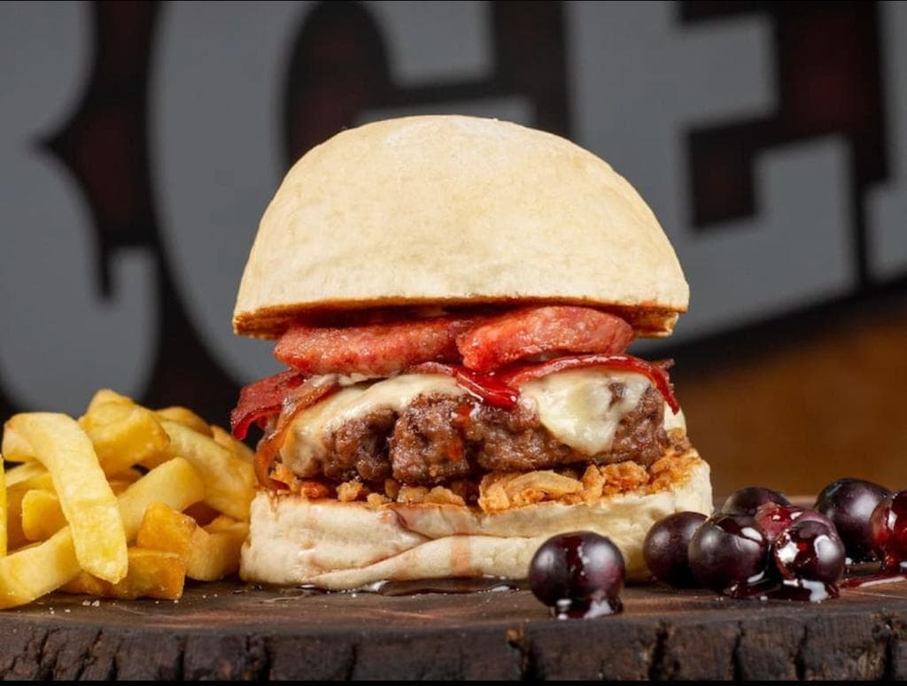 Nevada Burger más Papas a la Francesa