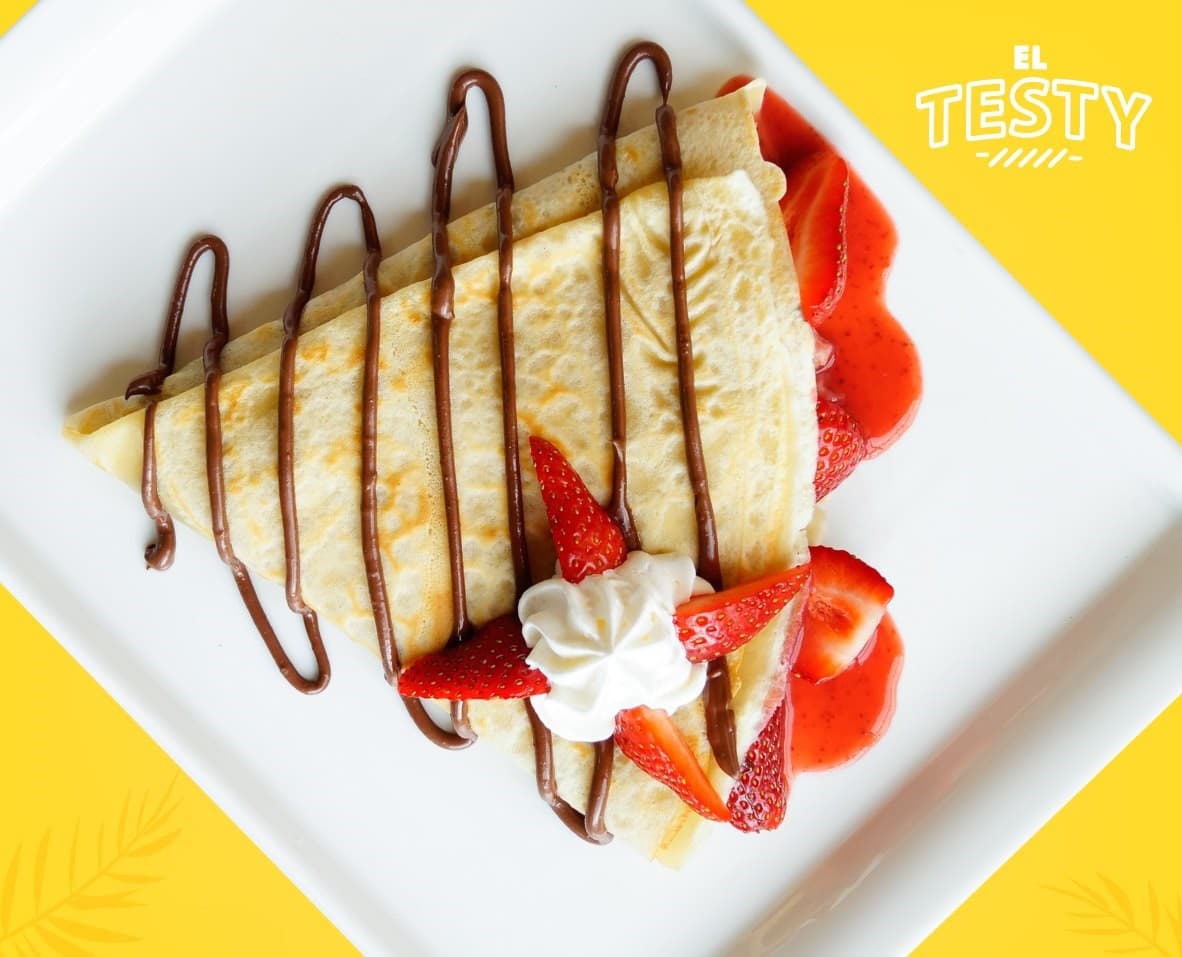 Crepa de Banano y Fresa