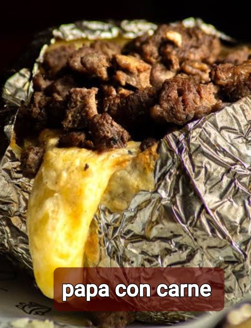 Papa con Pastor y Queso