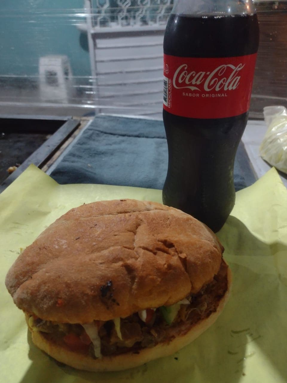 Combo Torta Asada y 1 Coca Cola