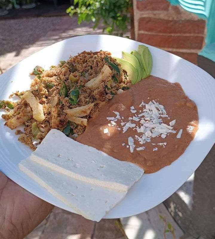 Huevos al Gusto con Machaca