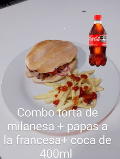 Torta Milanesa+¨Papas &Coca Cola