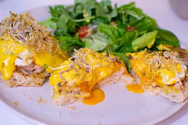 Huevos Benedictinos Keto
