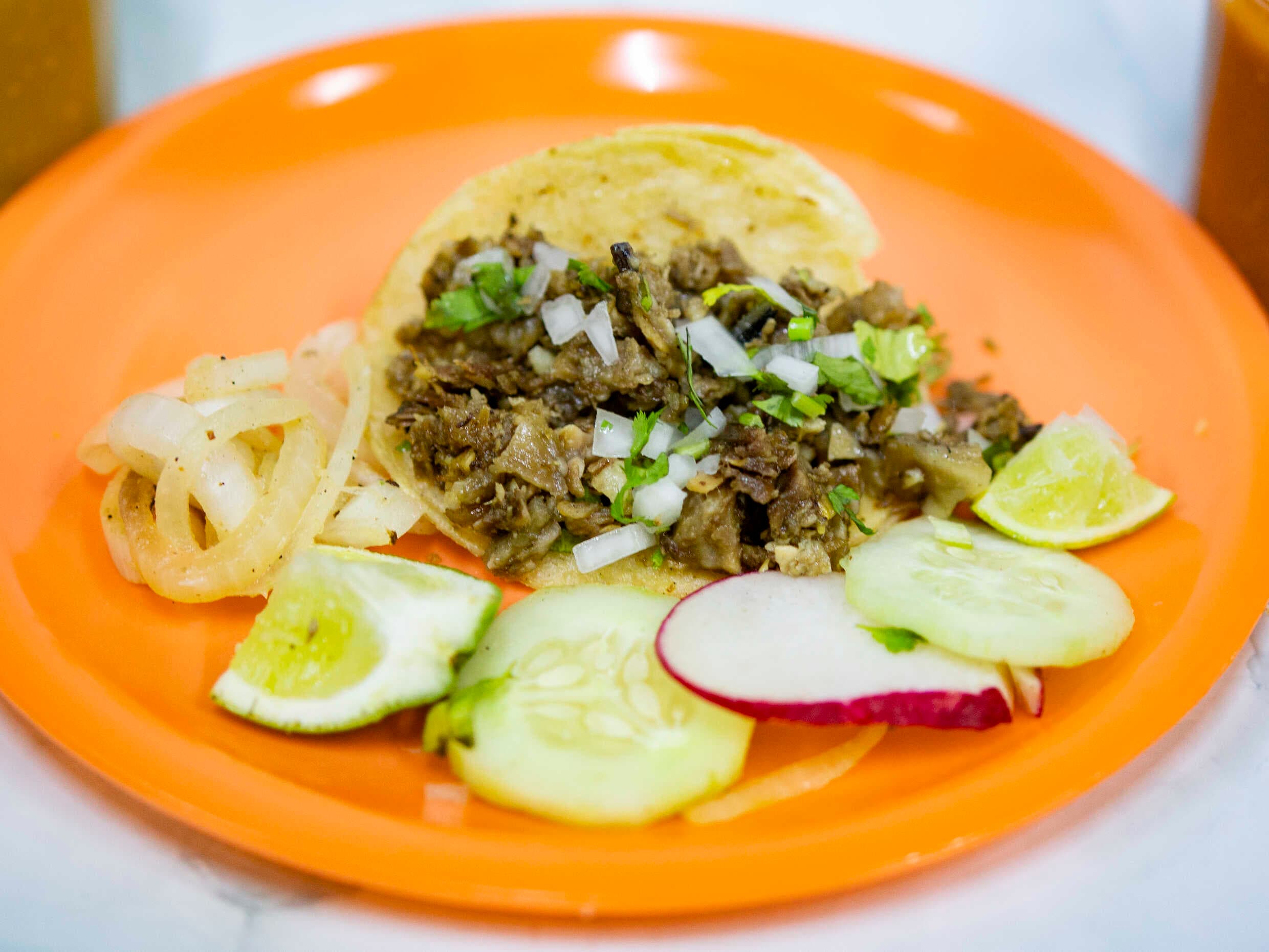 Paquete de 6 Tacos de Cabeza