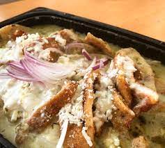 Chilaquiles con milanesa