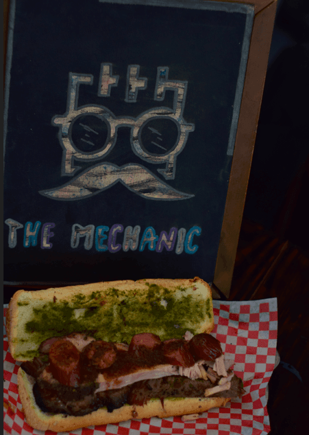 Sándwich Hibrido Res y Cerdo