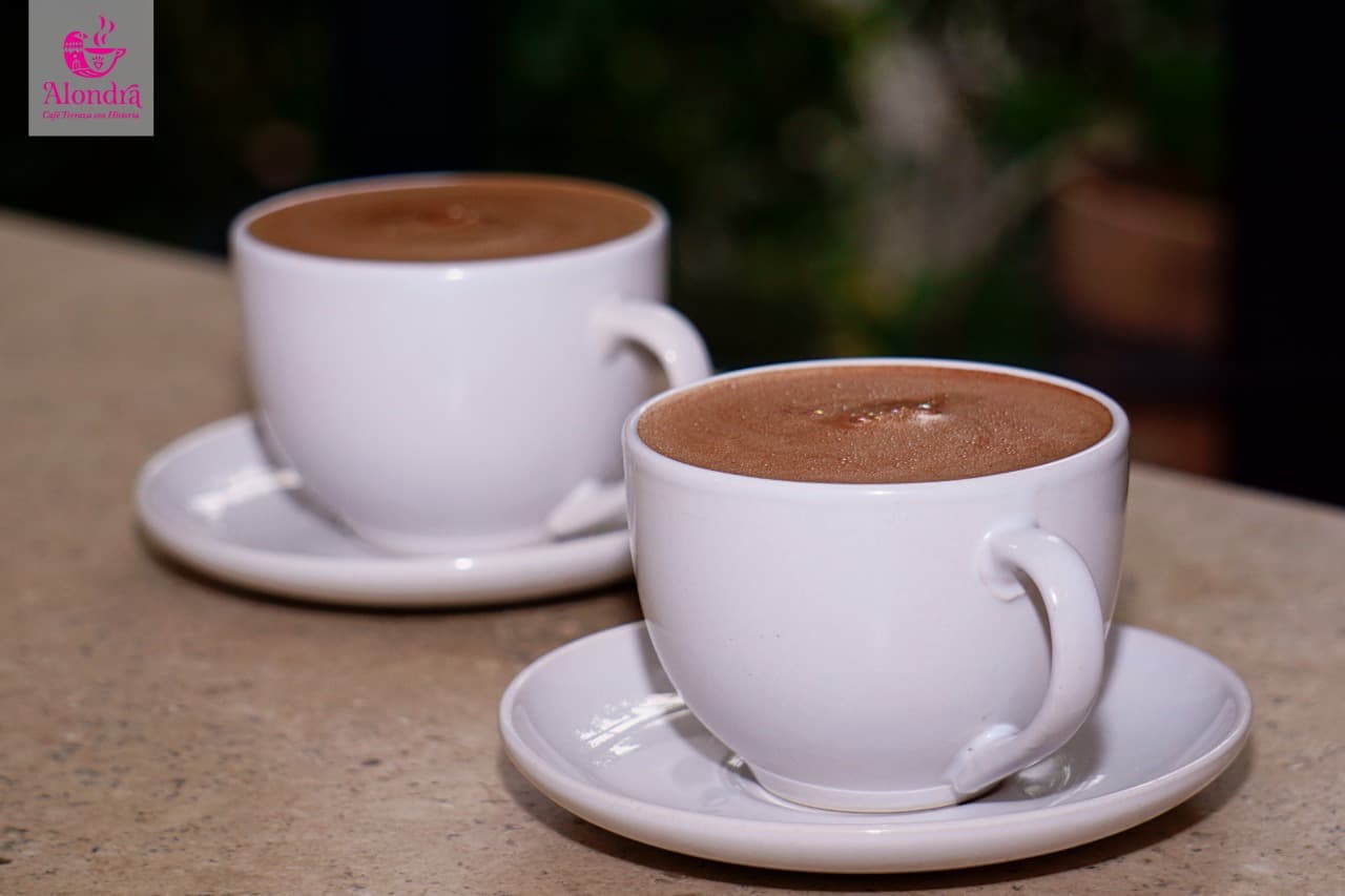 CHOCOLATE Y MALVAVISCOS CALIENTE