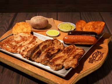 Parrillada Mixta Típica