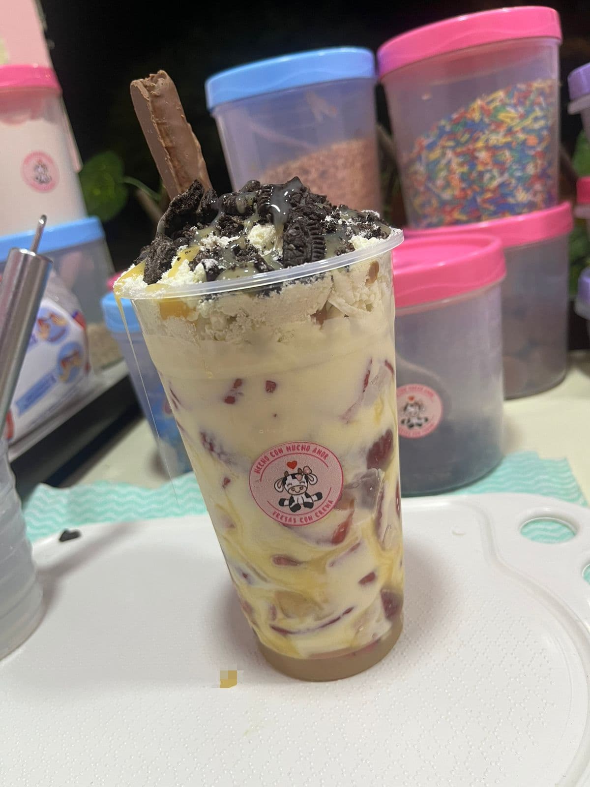 Fresas con Crema Vaso de 22 oz