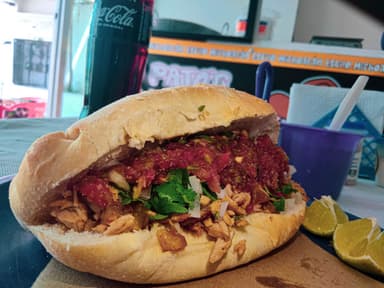 Torta Y Taco Surtido