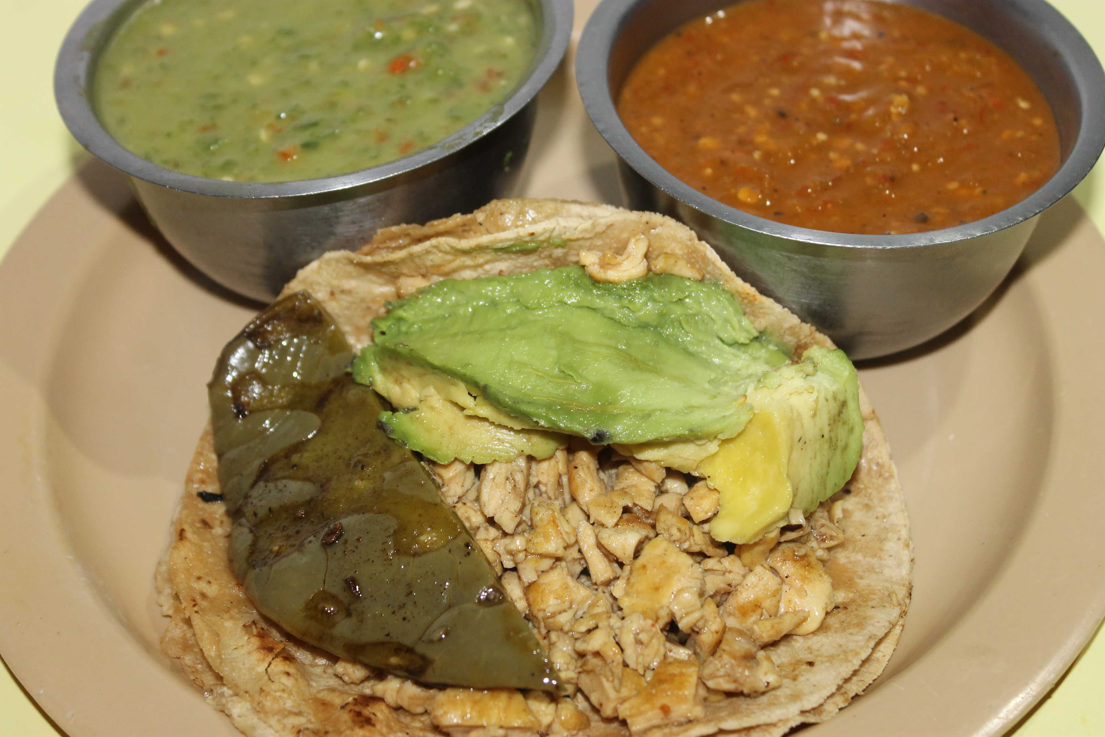 Taco de Pechuga Queso