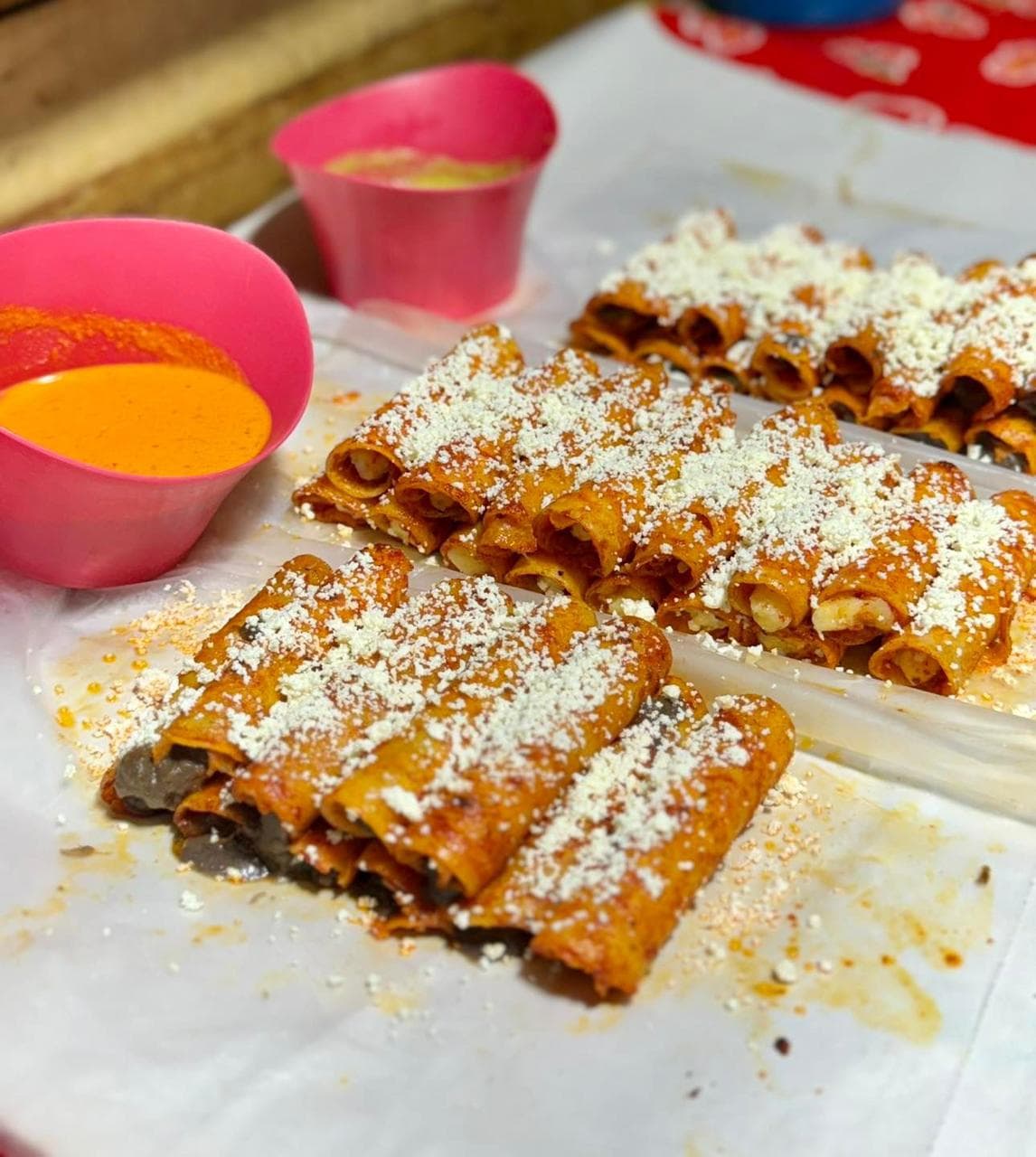 Orden Tacos Rojos Carne 6 Piezas