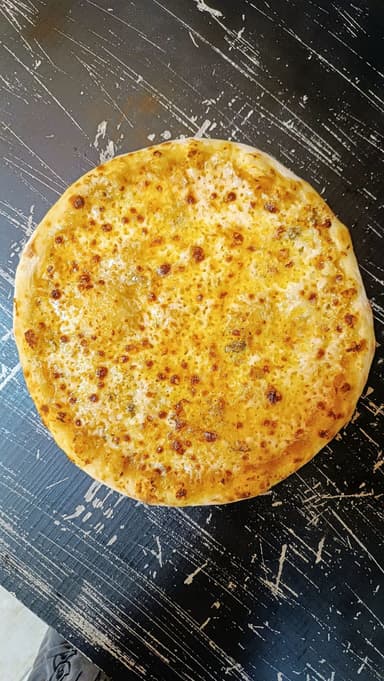 Pizzas Estofadas Quesos
