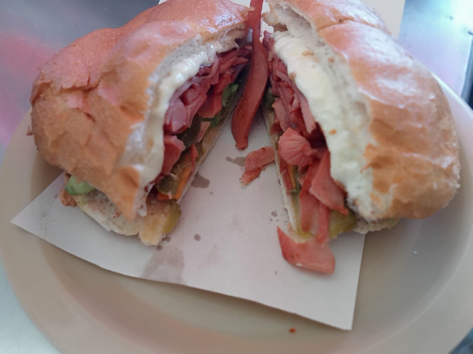 Torta Salchicha con Queso Chica